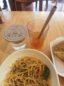 Zero Single Use Plastic - Using the Steel Straw